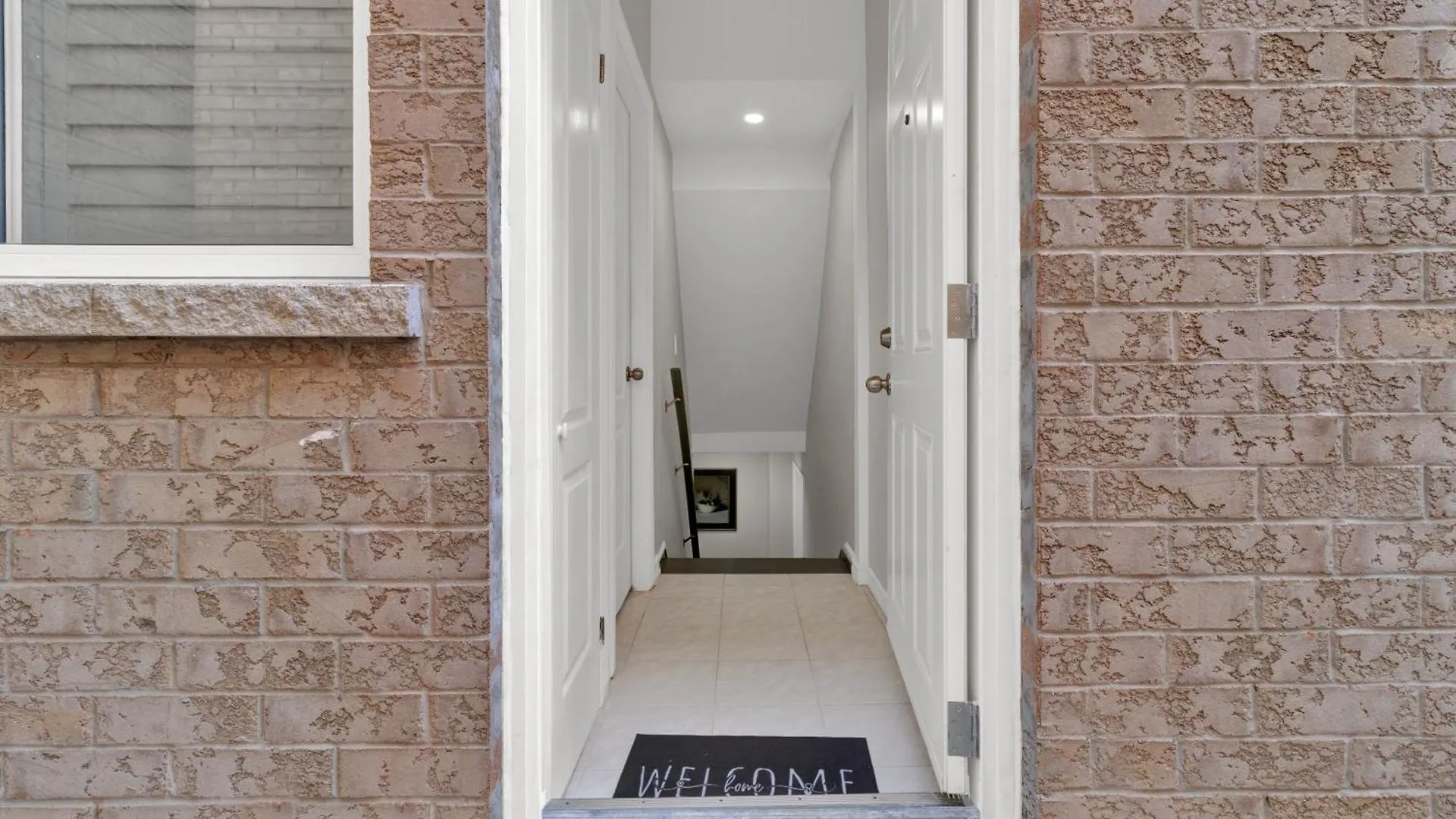 Cozy Ancaster Hamilton Apartment Canada